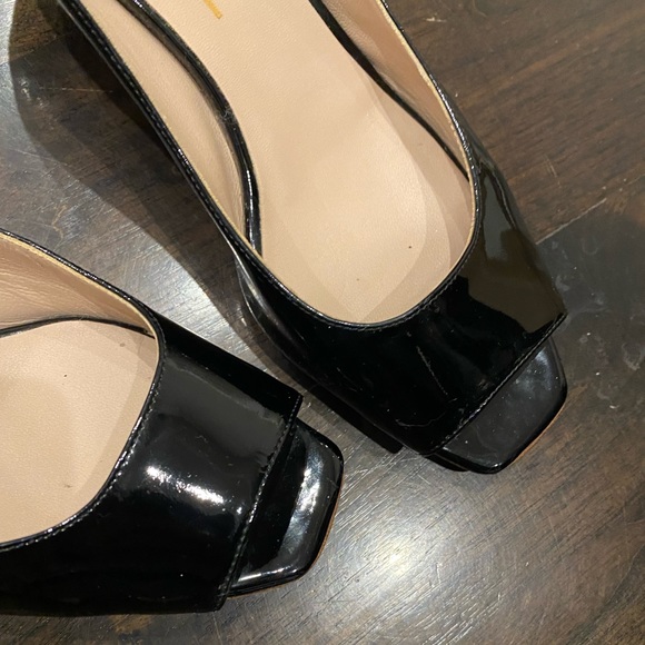 Rare Chanel Patent Two Tone Heels - Picture 9 of 12
